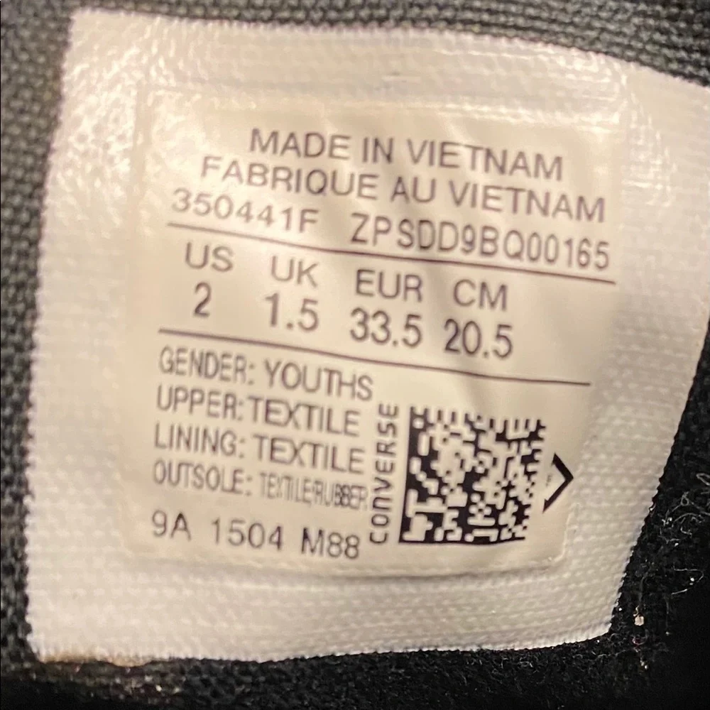 Converse-Low, Satin like‎ Marble finish-Size: 2